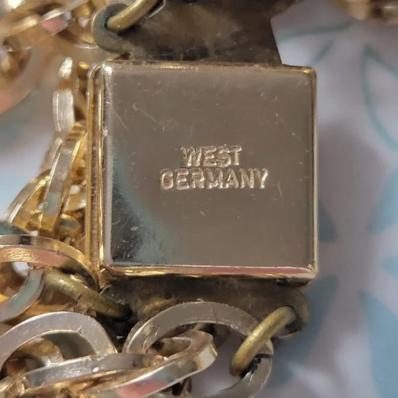 VTG West Germany 24 inch long gold tone 4 strand link necklace EUC - Picture 2 of 2